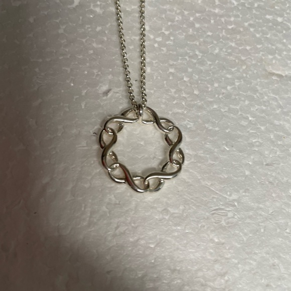 NWOT VTG Jewelry by Avon, Infinity Necklace In Support Against Domestic Violence - Picture 10 of 13